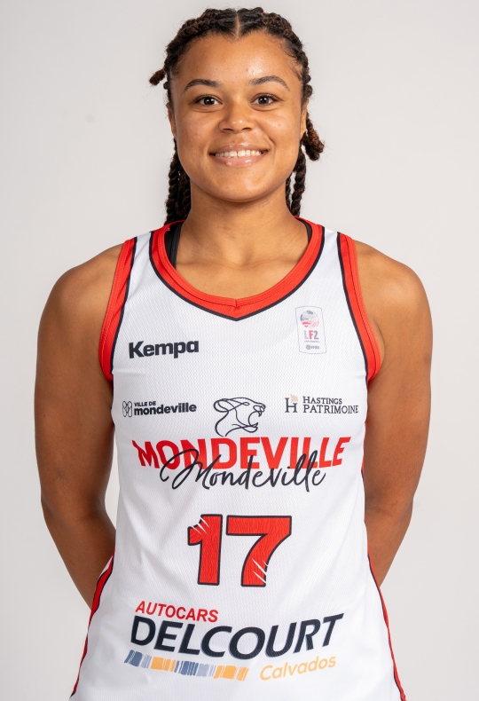 Elyah Kiavi