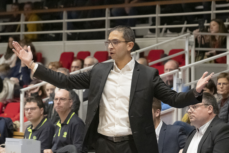 Romain L’Hermitte - USOM Basket saison 2020-2021 Romain L’Hermitte - USOM Basket saison 2020-2021